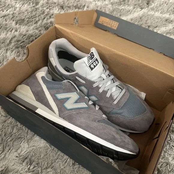 Almost new in great conditions use onces..  still in box .. Brand new condition…only wore it once. ? : r  main image 2